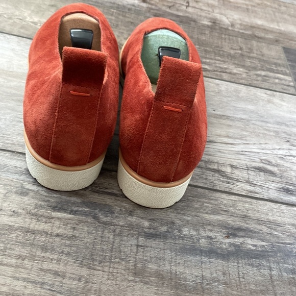 New Eileen Fisher size 8.5 suede very comfortable shoes - Picture 3 of 8